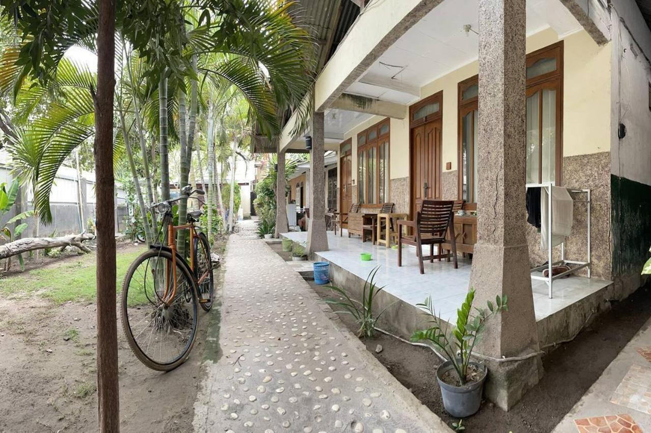 Sagita Bungalow Gili Trawangan Exterior photo