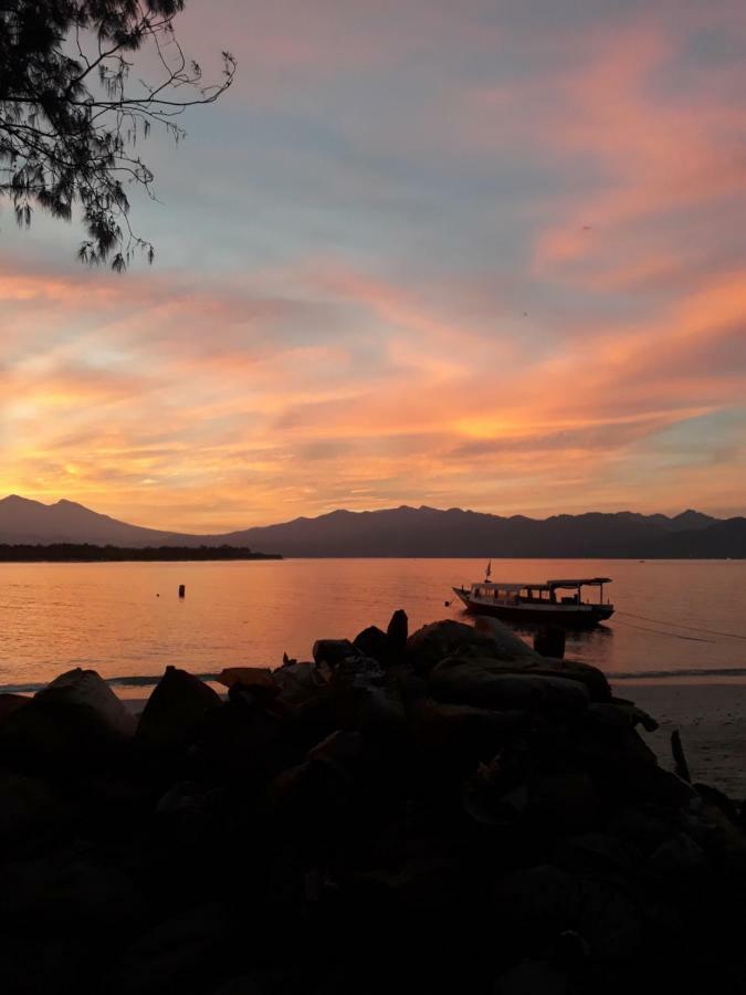 Sagita Bungalow Gili Trawangan Exterior photo
