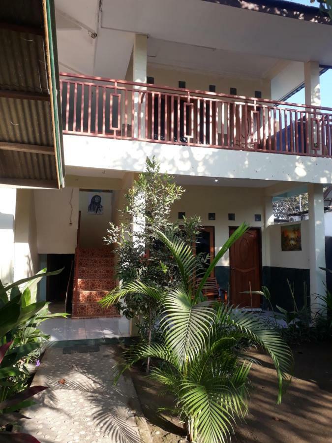Sagita Bungalow Gili Trawangan Exterior photo